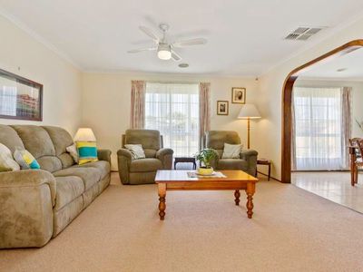 241 Shaws Road, Werribee