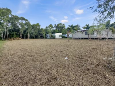 28 Marine Parade, Midge Point