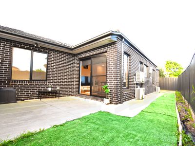 5 / 57 Rhodes Parade, Oak Park