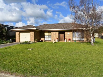 8 Campbell Street, Millicent