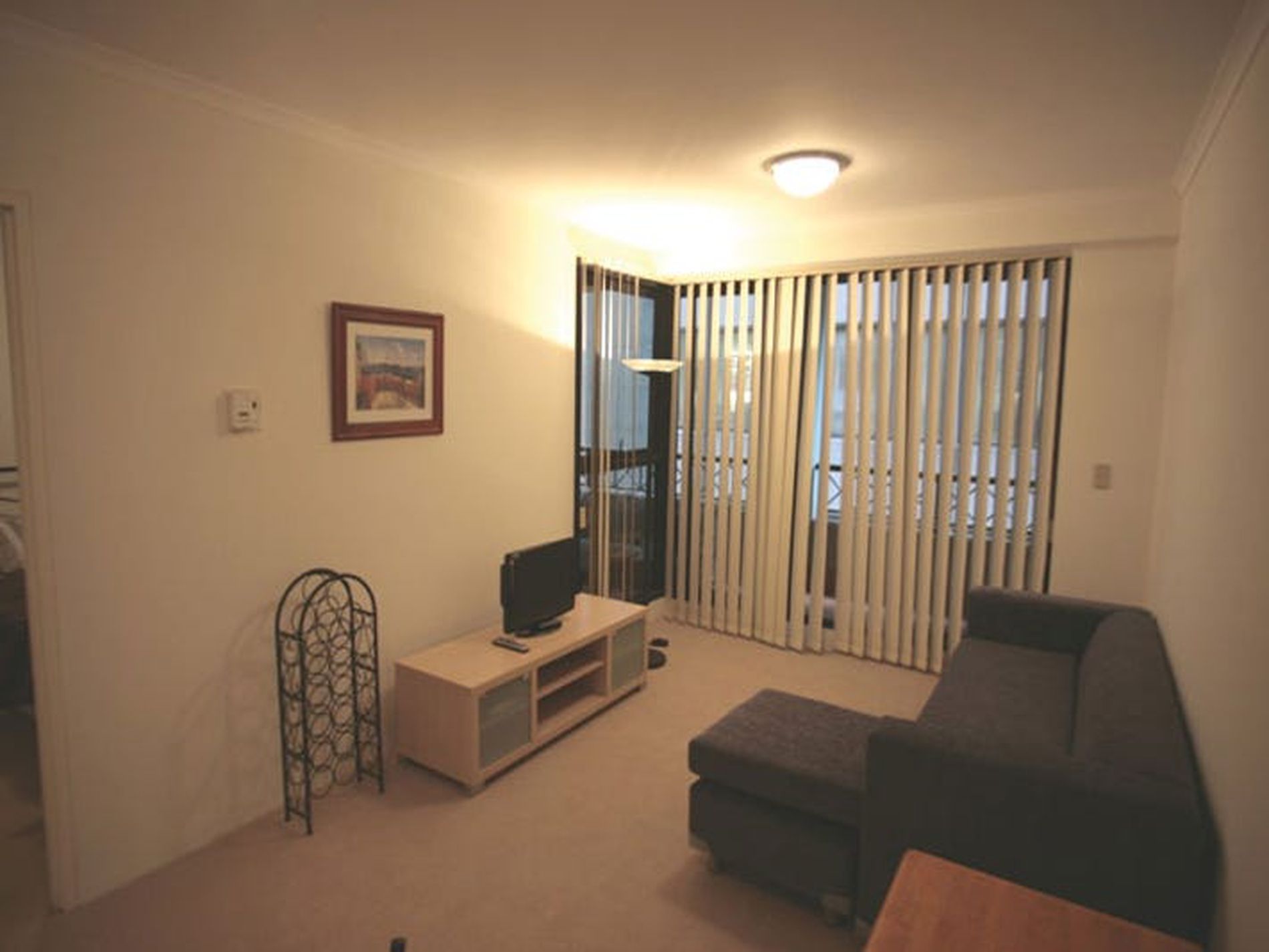 802 / 1 Hosking Place, Sydney