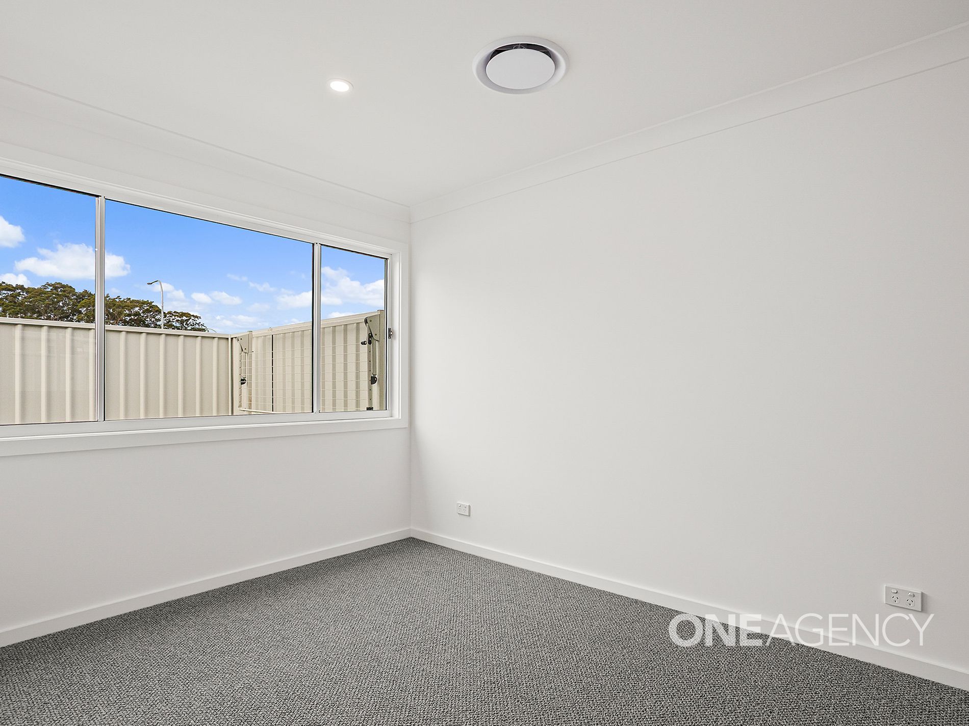 142A Lancaster Drive, Badagarang