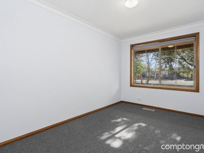 4 Hering Court, Thomson