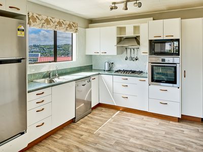 33 Clipper Street, Titahi Bay