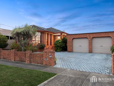 21 McKeon Circuit, Dandenong North