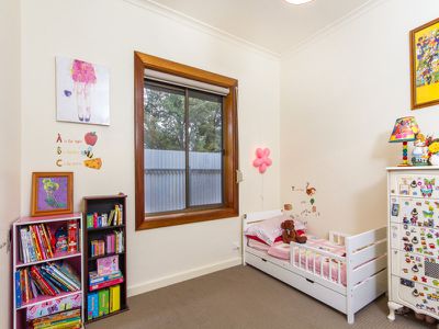 37 Beare Avenue, Netley