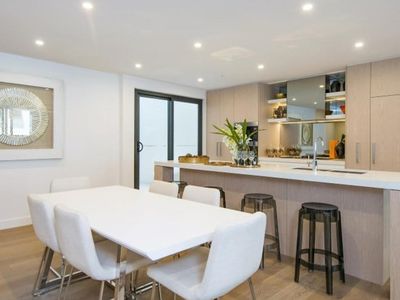 201 / 80 Alfred Street, Milsons Point