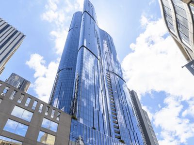 3807 / 228 La Trobe Street, Melbourne