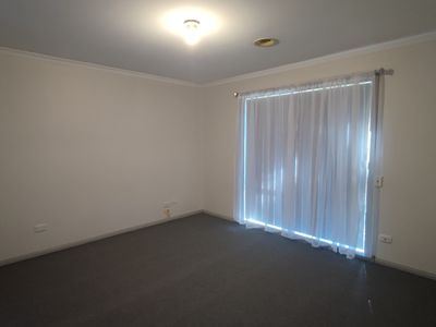 11 Nettlefold Avenue, Hoppers Crossing