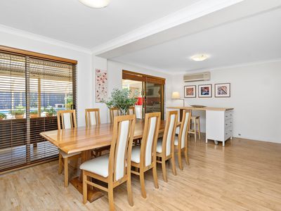 11 Earlston Way, Booragoon