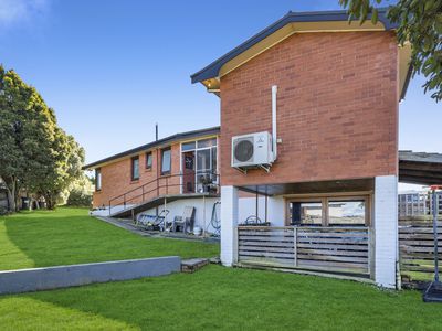 13 Henrietta Grove, West Launceston