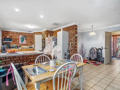 22 Page Road, Kelmscott