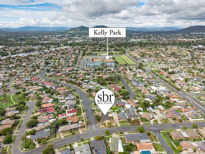 12 MAYFAIR DRIVE, Wodonga