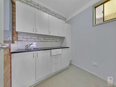 10 Marine Parade, Rocky Point