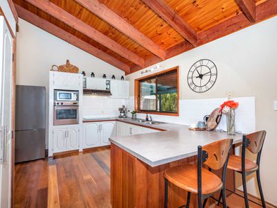 24 Rajah Road, Ocean Shores