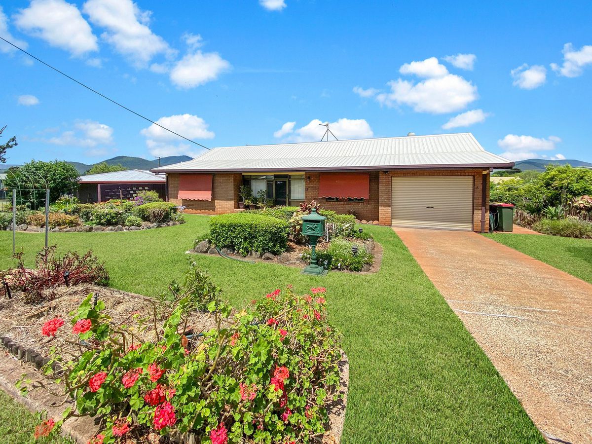13 Pink Street, Atherton