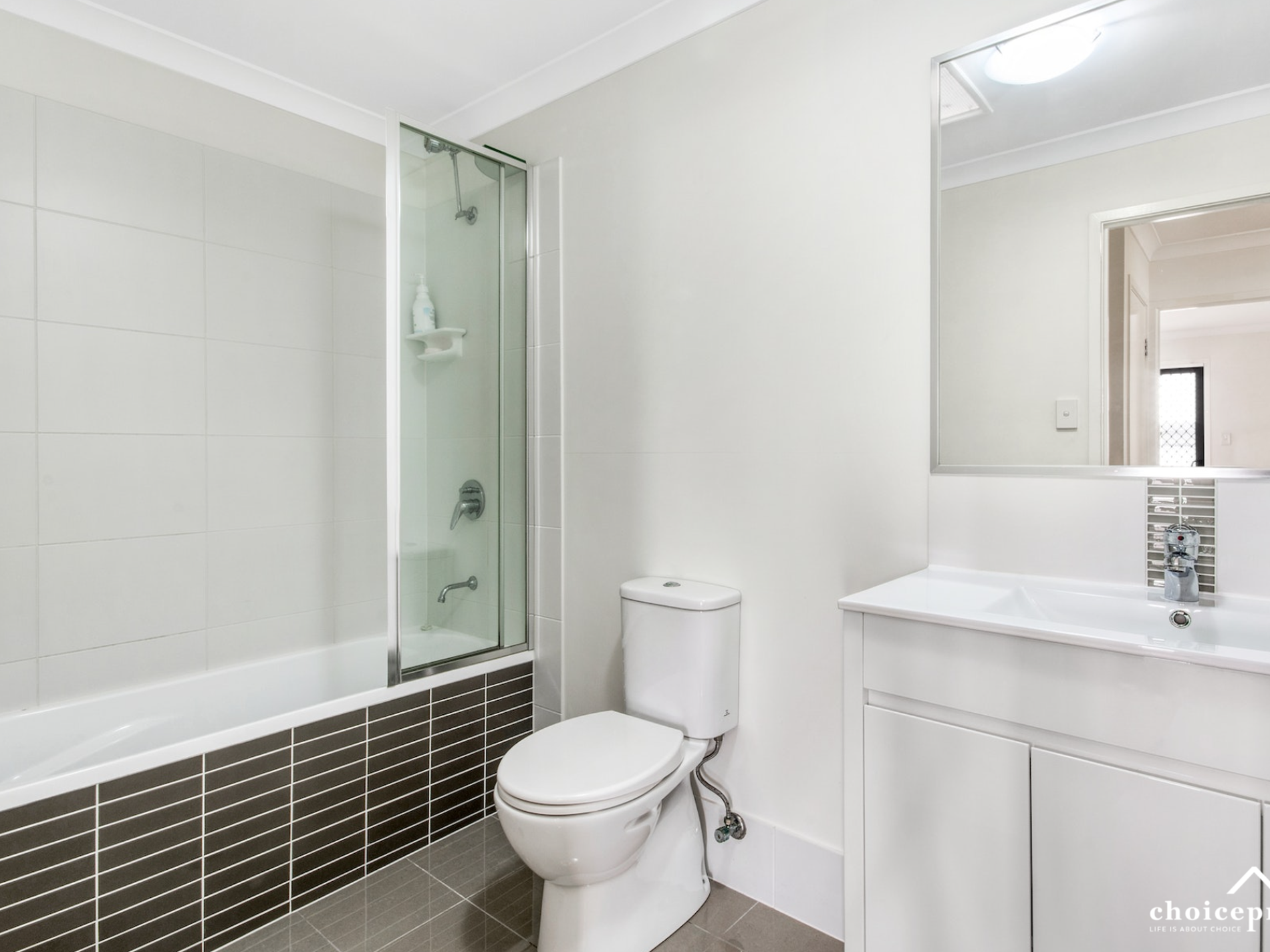 62 / 14 Photinia Crescent, Mountain Creek