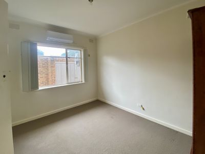 1 / 19 Kurrajong Avenue, Glen Waverley