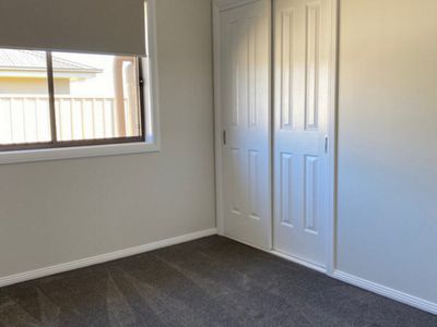 13B Turon Crescent, Dubbo