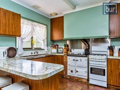 506 Up River Road, Carlyle