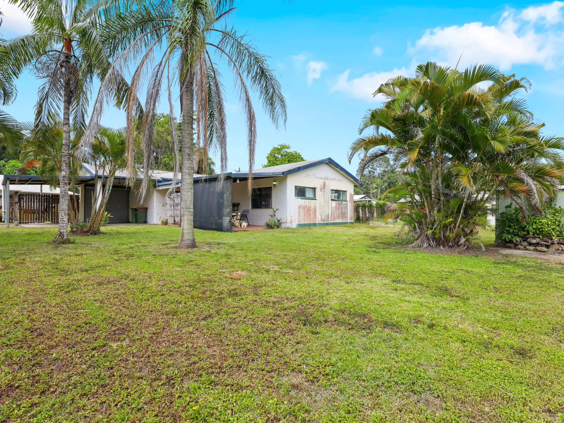 6 Yates Court, White Rock