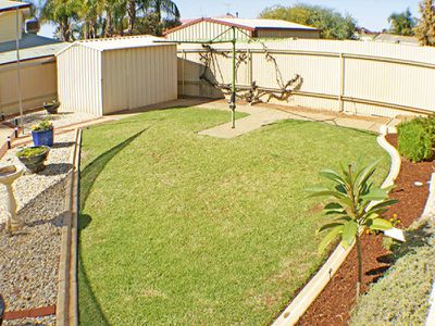 11 McCleery Street, Kalgoorlie