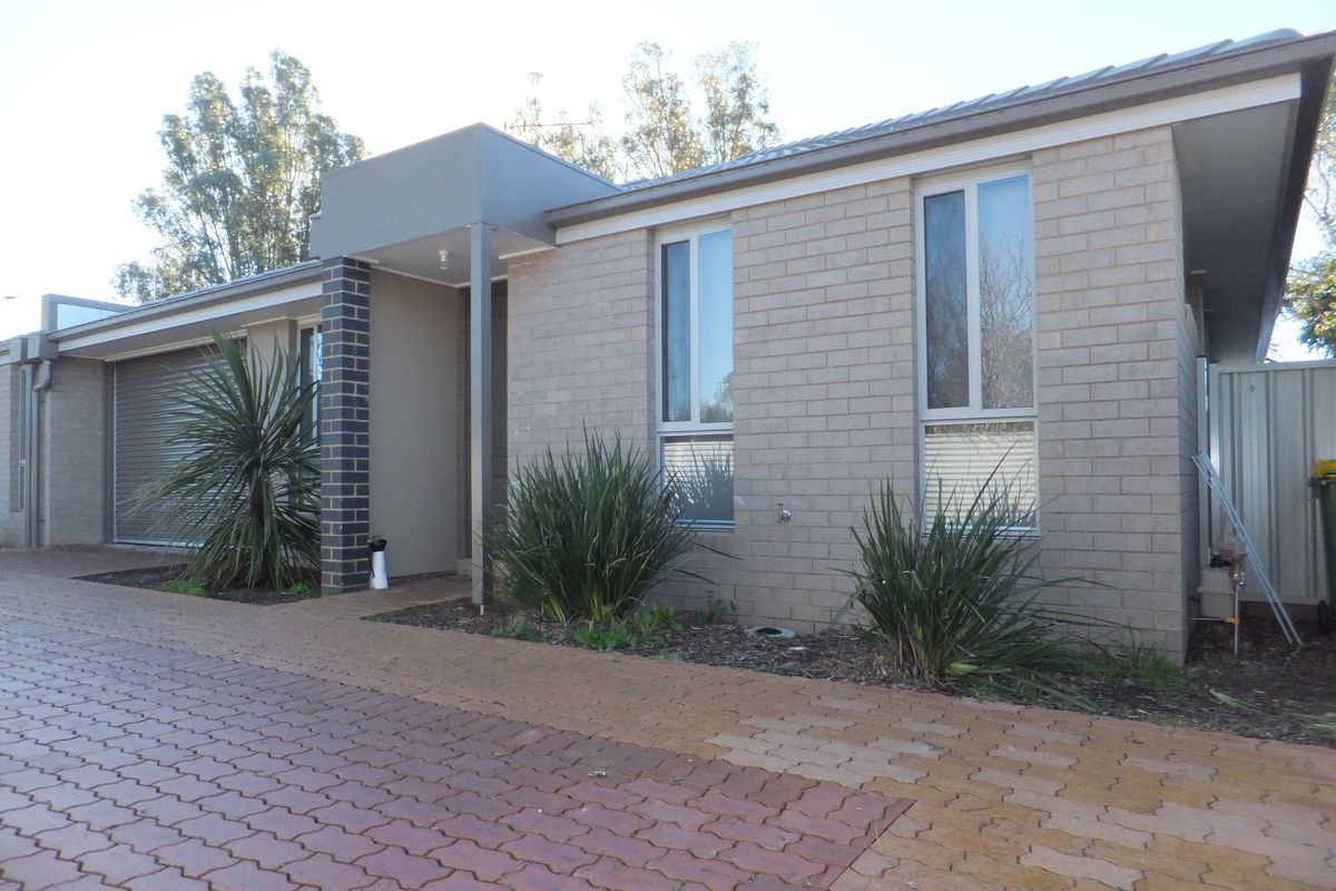 2 / 6 Tweddle Street, Kyabram