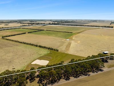 498 Four Tree Road, Lismore