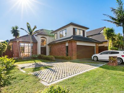 16 Maybole Drive, Flat Bush