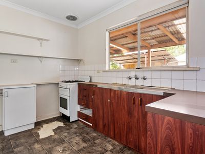 344 Piccadilly Street, West Lamington