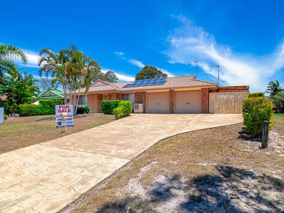 42 Ibis Boulevard, Eli Waters