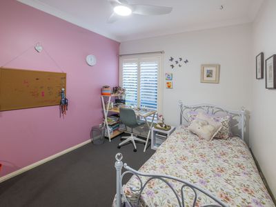 13 Honeyeater Way, Coffs Harbour