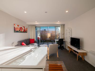 2 / 432 Great King Street, North Dunedin