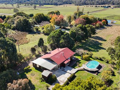 646 Long Plains Road, Bridgenorth