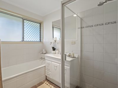 4 Whissen Court, Collingwood Park