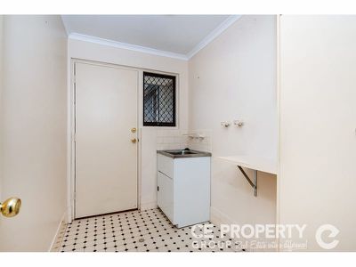 2 Charles Fry Court, Williamstown