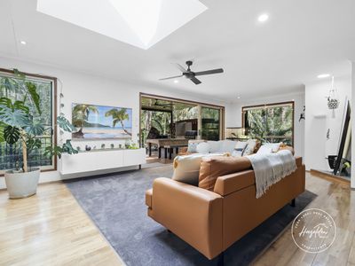 11 Annie Street, Landsborough