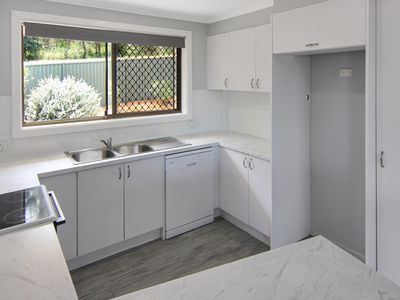 2 Paradise Ave, Forster