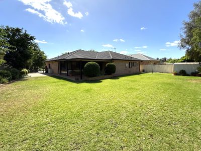 16 Dussin Street, Griffith