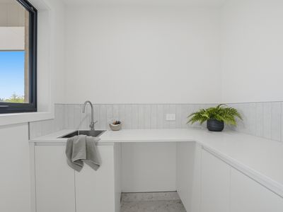 2 / 5 Bond Street, Kings Meadows