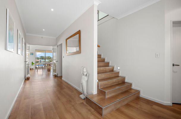 43 Holloways Ridge, Secret Harbour