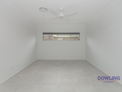 4 Midnight Avenue, Medowie