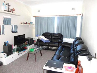 3 / 4 Pitt-Owen Avenue, Arncliffe