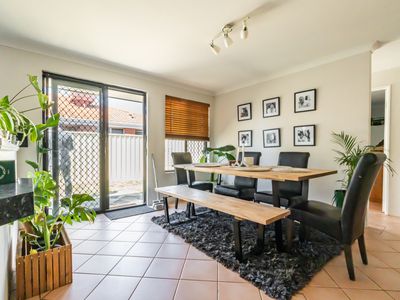 21 Blakemore Retreat, Huntingdale