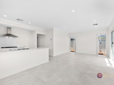 25 Cornelian Avenue, Golden Bay