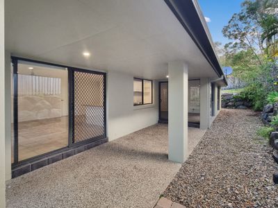 1 Gould Place, Pacific Pines