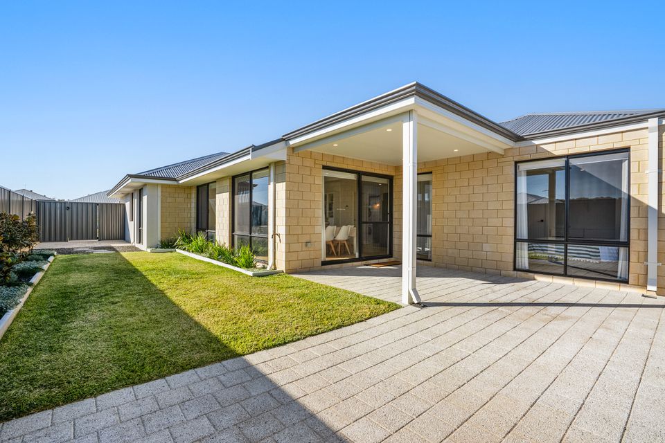 22 ESPIRIT WAY, Baldivis