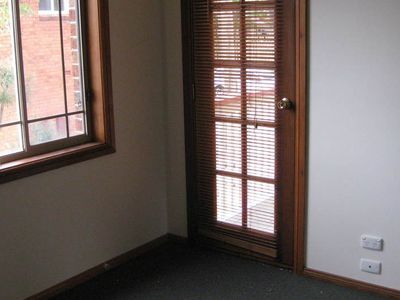 1 / 174 Balgownie Road, Balgownie