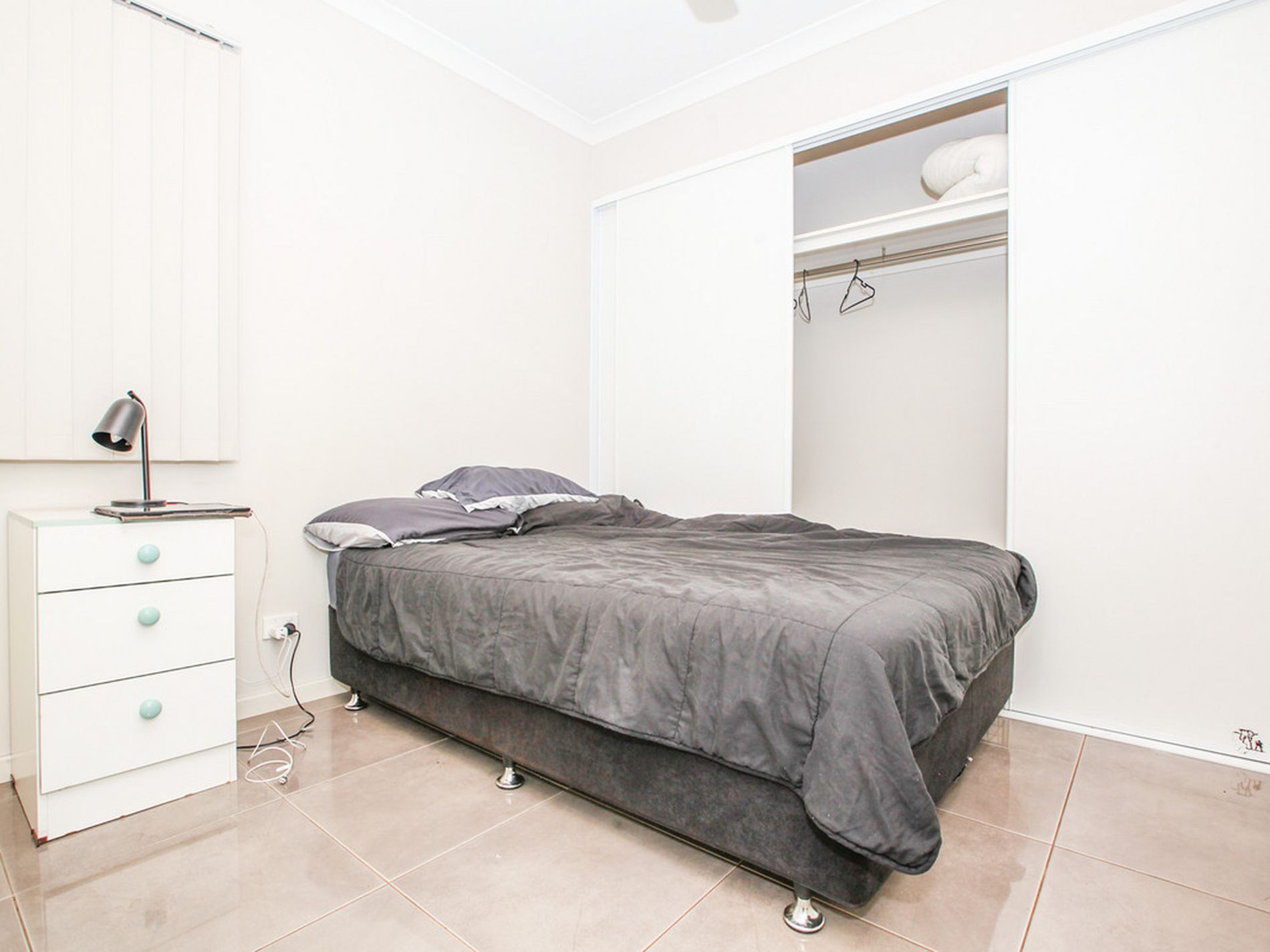 16B Somerset Crescent, South Hedland