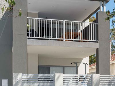 4/164 Baden Street, Joondanna